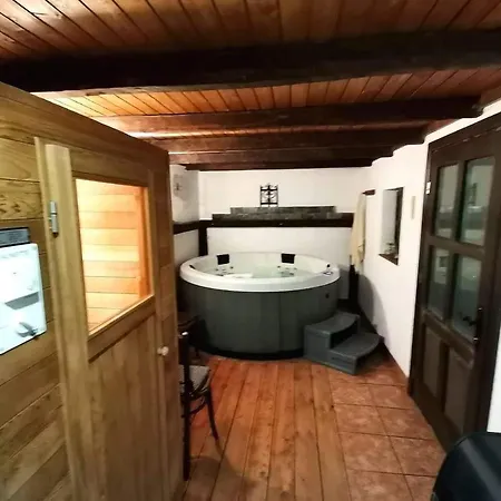 Villa Rauber Baron Cottage-traditional Comfort House *