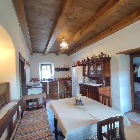 Rauber Baron Cottage-traditional Comfort House Talisoara