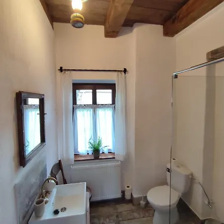 Rauber Baron Cottage-traditional Comfort House Villa *