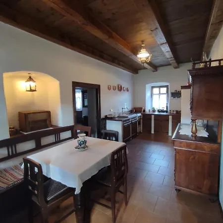Rauber Baron Cottage-traditional Comfort House *